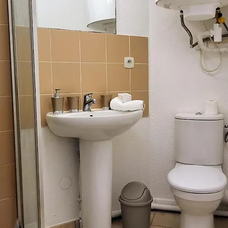 Cosy For Couples - Ideal 2p-quiet Escape-ac Appartement