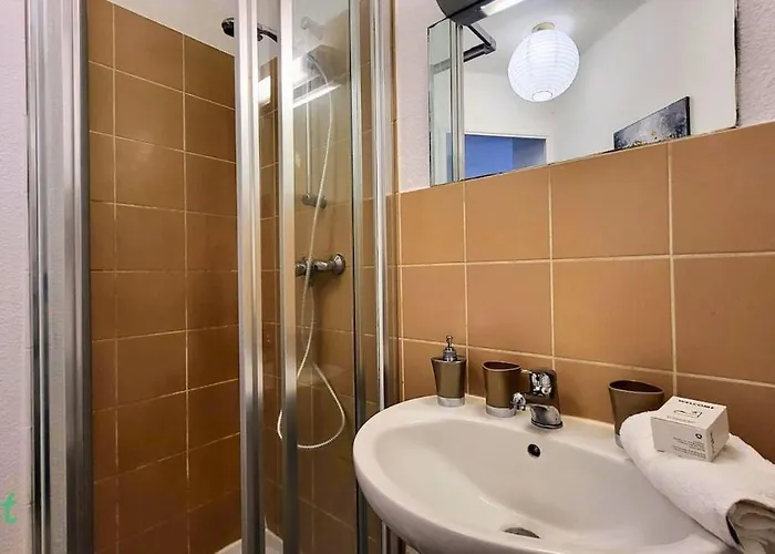 Cosy For Couples - Ideal 2p-quiet Escape-ac Apartment *
