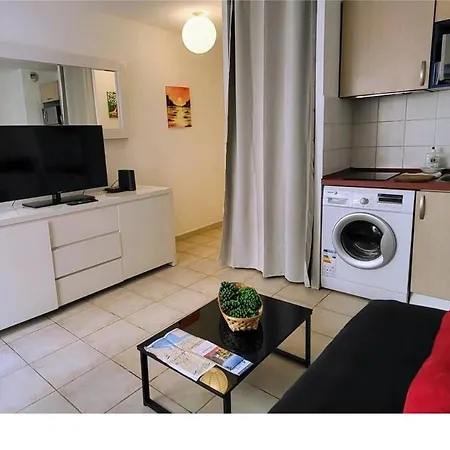 Cosy For Couples - Ideal 2p-quiet Escape-ac Appartement